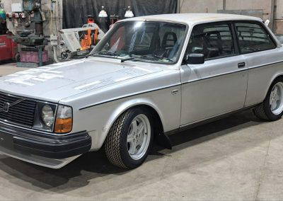 Volvo 242 GT + 3 piece OEM+